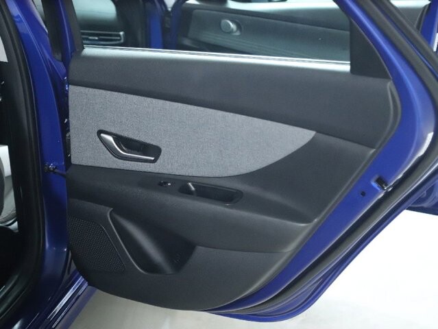 2023 Hyundai Elantra in Bedford, OH 44146 - 18103953 30