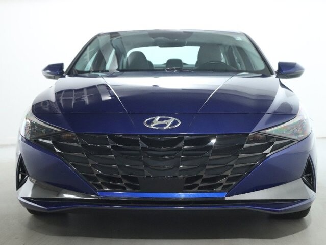 2023 Hyundai Elantra in Bedford, OH 44146 - 18103953 5