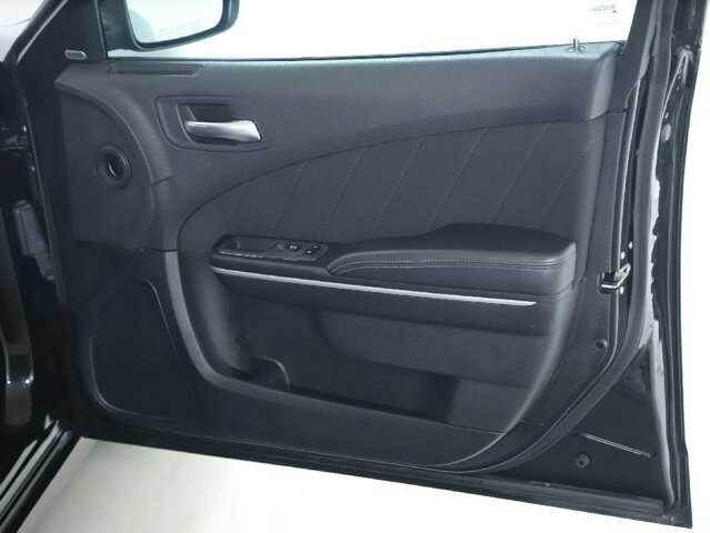 2023 Dodge Charger in Bedford, OH 44146 - 18103955 32