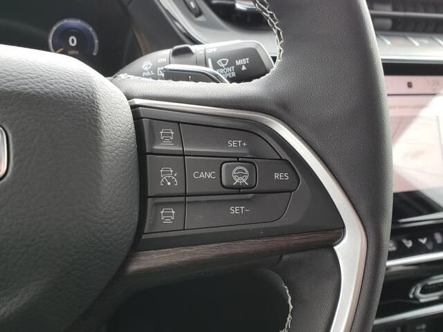 2026 Jeep Grand Cherokee in Bedford, OH 44146 - 18103957 10