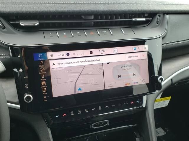 2026 Jeep Grand Cherokee in Bedford, OH 44146 - 18103957 11