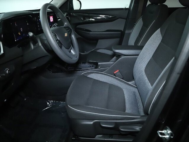 2025 Chevrolet TrailBlazer in Bedford, OH 44146 - 18103960 18