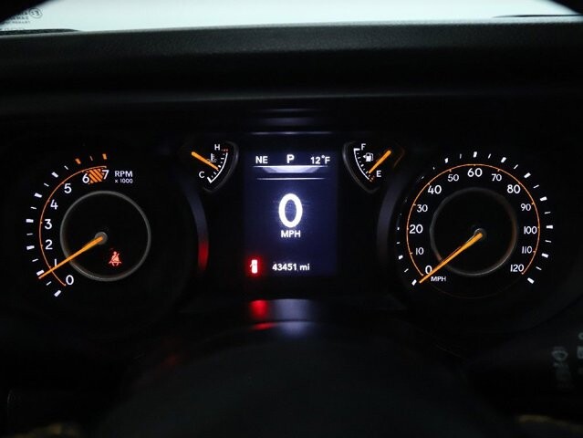 2024 Jeep Wrangler in Bedford, OH 44146 - 18103962 24