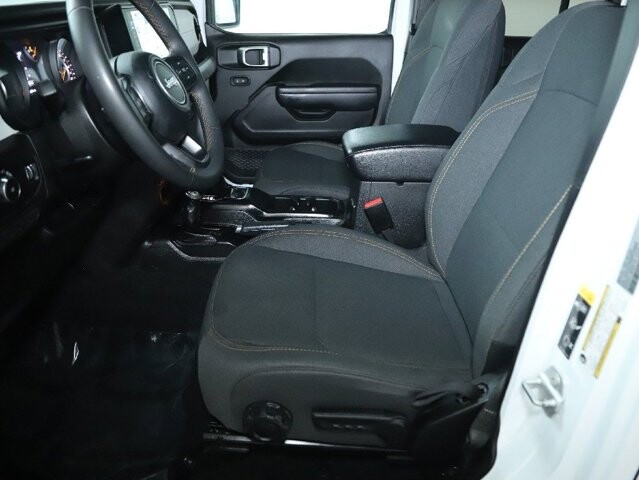 2024 Jeep Wrangler in Bedford, OH 44146 - 18103962 18