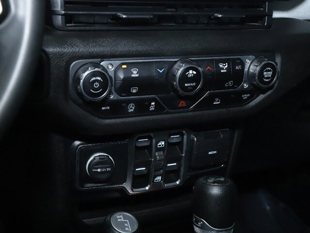 2024 Jeep Wrangler in Bedford, OH 44146 - 18103962 26