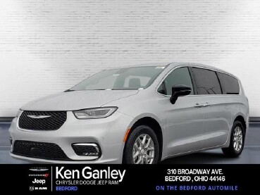 2026 Chrysler Pacifica in Bedford, OH 44146