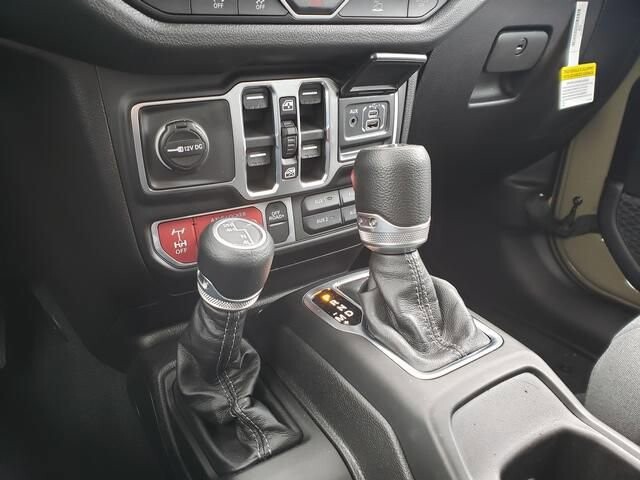 2026 Jeep Wrangler in Bedford, OH 44146 - 18103971 11