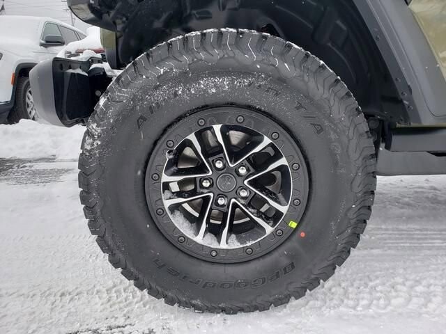 2026 Jeep Wrangler in Bedford, OH 44146 - 18103971 12