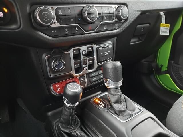 2026 Jeep Wrangler in Bedford, OH 44146 - 18103972 11