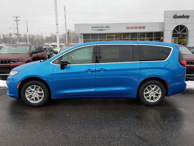 2026 Chrysler Pacifica in Bedford, OH 44146 - 18103974 2