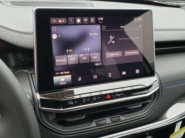 2026 Jeep Compass in Bedford, OH 44146 - 18103975 10