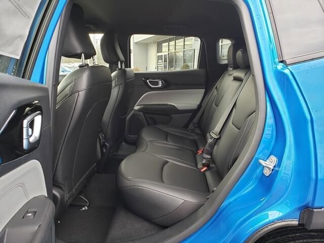 2026 Jeep Compass in Bedford, OH 44146 - 18103978 7