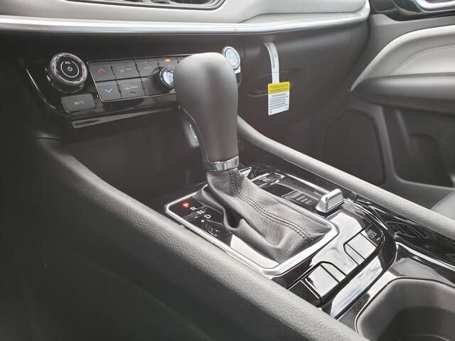 2026 Jeep Compass in Bedford, OH 44146 - 18103978 11