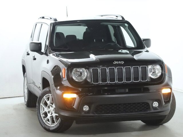 2023 Jeep Renegade in Bedford, OH 44146 - 18103979 2