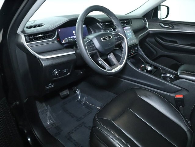 2024 Jeep Grand Cherokee in Bedford, OH 44146 - 18103980 18