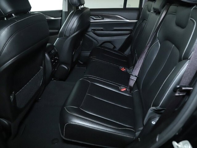 2024 Jeep Grand Cherokee in Bedford, OH 44146 - 18103980 14