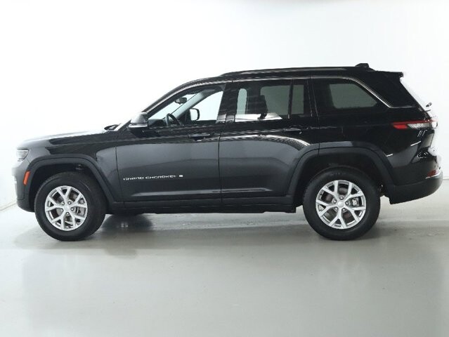 2024 Jeep Grand Cherokee in Bedford, OH 44146 - 18103980 40