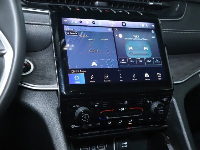 2024 Jeep Grand Cherokee in Bedford, OH 44146 - 18103980 27