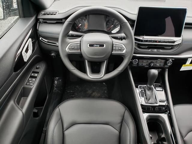 2026 Jeep Compass in Bedford, OH 44146 - 18103984 9