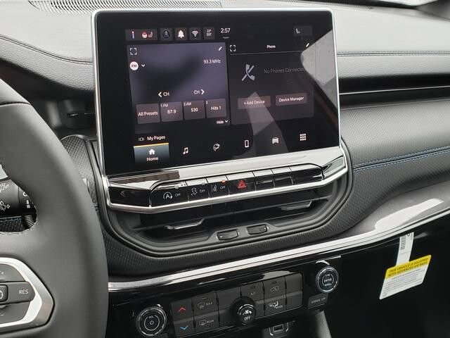 2026 Jeep Compass in Bedford, OH 44146 - 18103986 10