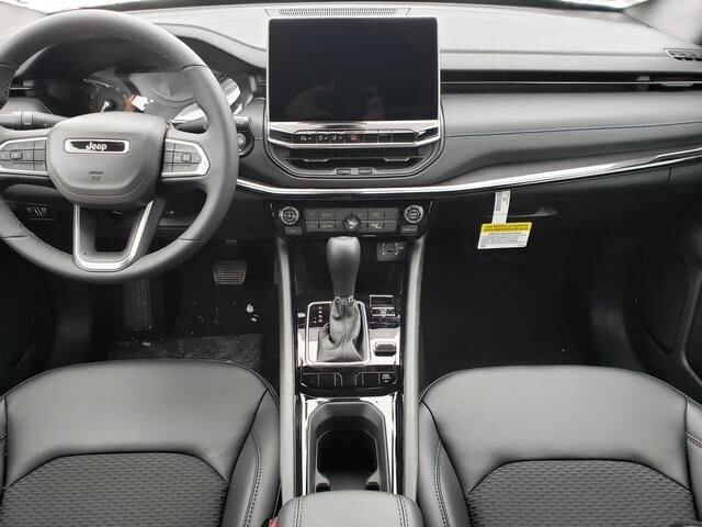 2026 Jeep Compass in Bedford, OH 44146 - 18103986 8