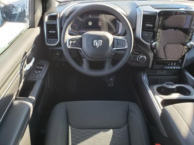 2026 RAM 1500 in Bedford, OH 44146 - 18103987 9