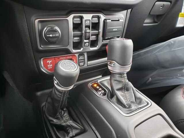 2026 Jeep Wrangler in Bedford, OH 44146 - 18103990 11