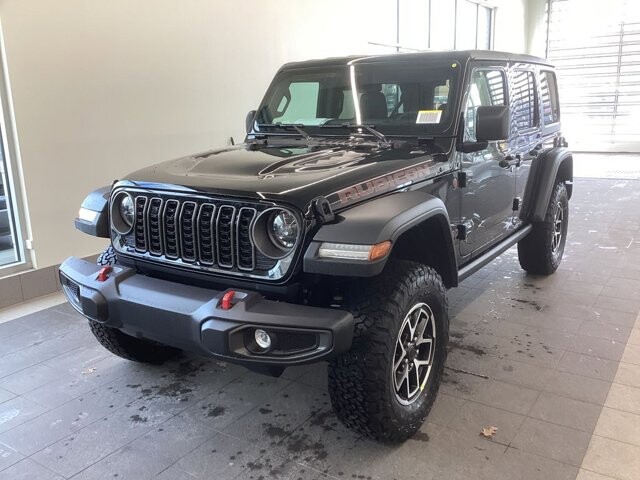 2026 Jeep Wrangler in Bedford, OH 44146 - 18103991 3