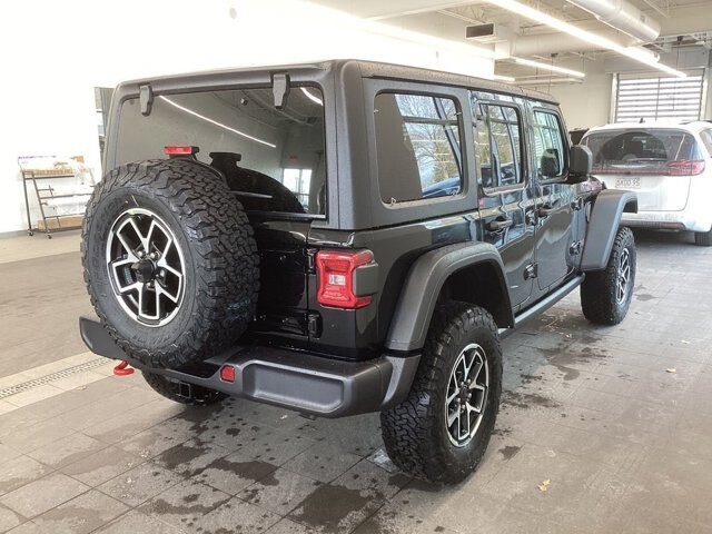 2026 Jeep Wrangler in Bedford, OH 44146 - 18103991 7