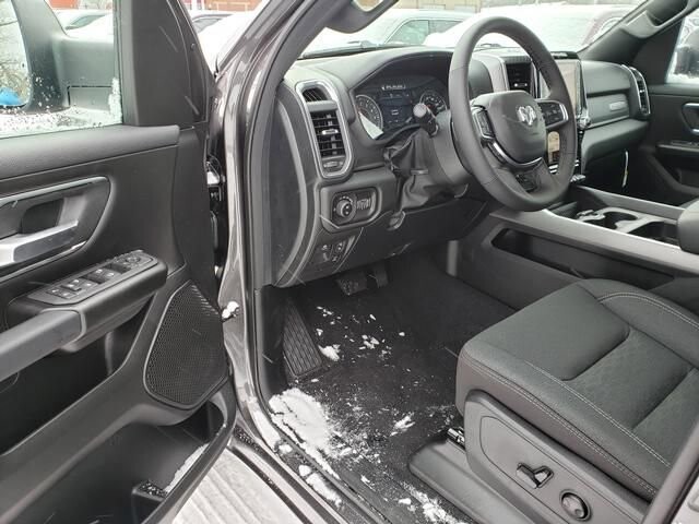 2026 RAM 1500 in Bedford, OH 44146 - 18103993 6