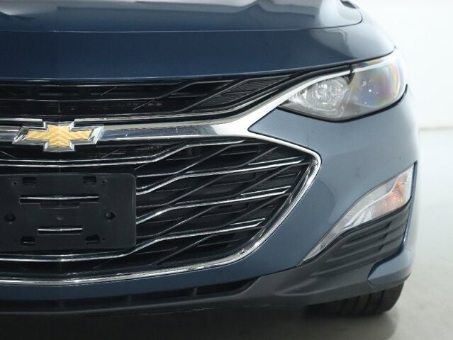 2024 Chevrolet Malibu in Bedford, OH 44146 - 18103996 7