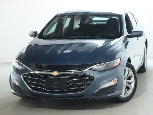 2024 Chevrolet Malibu in Bedford, OH 44146 - 18103996 3