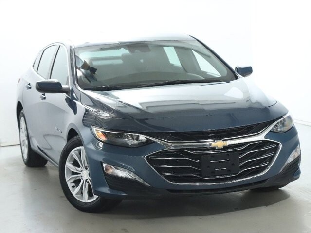 2024 Chevrolet Malibu in Bedford, OH 44146 - 18103996 2