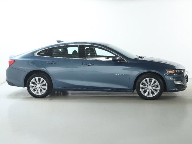 2024 Chevrolet Malibu in Bedford, OH 44146 - 18103996 11