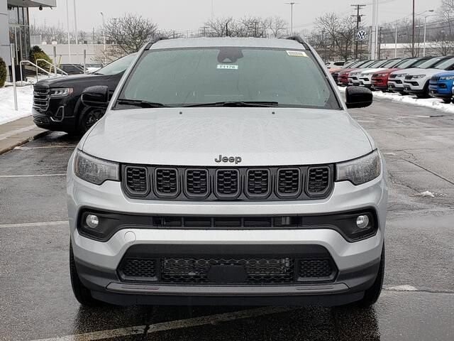 2026 Jeep Compass in Bedford, OH 44146 - 18103998 5