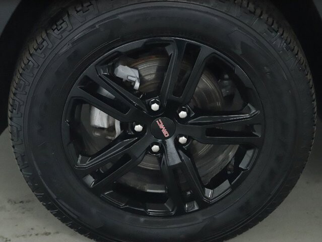 2023 GMC Terrain in Bedford, OH 44146 - 18104002 38