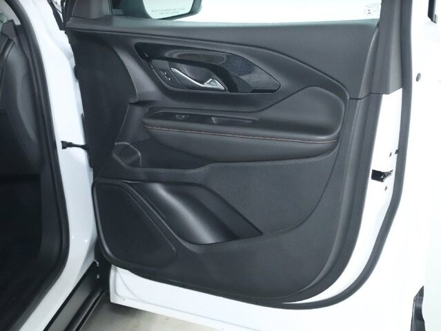 2023 GMC Terrain in Bedford, OH 44146 - 18104002 34