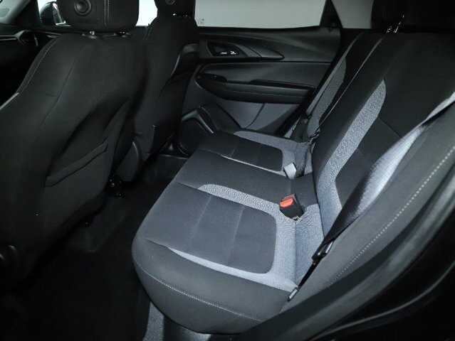 2025 Chevrolet TrailBlazer in Bedford, OH 44146 - 18104003 14