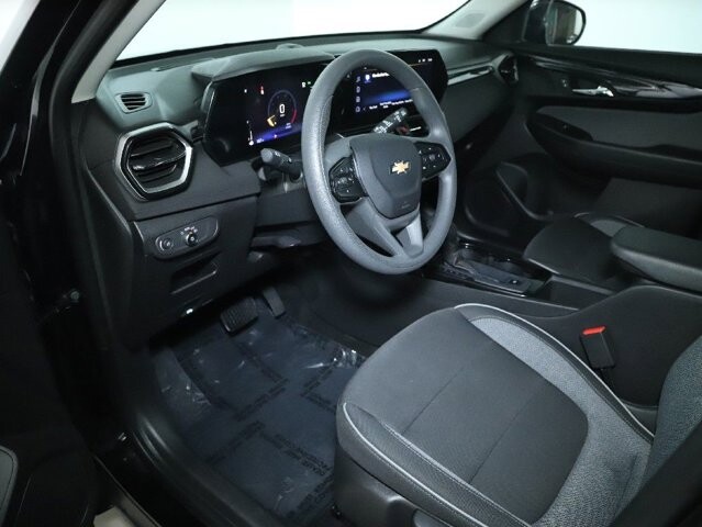 2025 Chevrolet TrailBlazer in Bedford, OH 44146 - 18104003 17