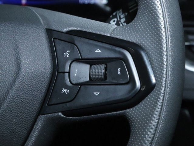 2025 Chevrolet TrailBlazer in Bedford, OH 44146 - 18104003 23