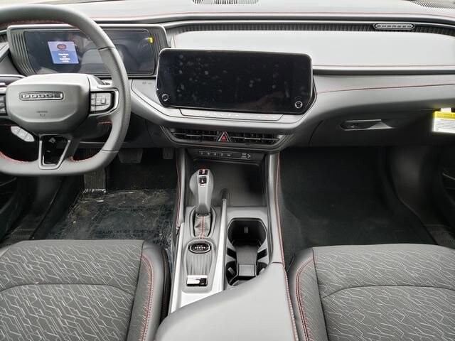 2026 Dodge Charger in Bedford, OH 44146 - 18104004 8