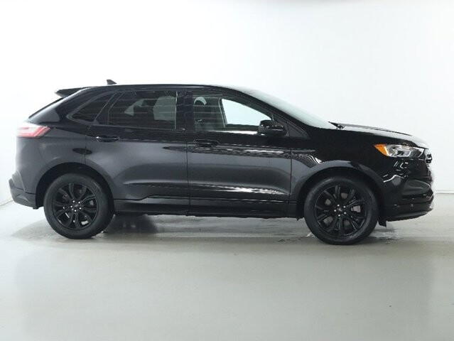 2024 Ford Edge in Bedford, OH 44146 - 18104007 11