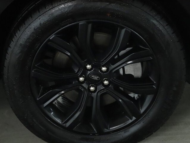 2024 Ford Edge in Bedford, OH 44146 - 18104007 10