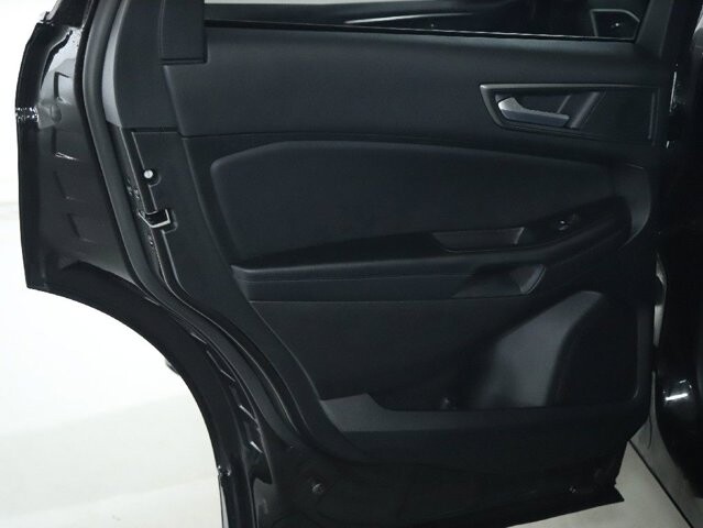 2024 Ford Edge in Bedford, OH 44146 - 18104007 13