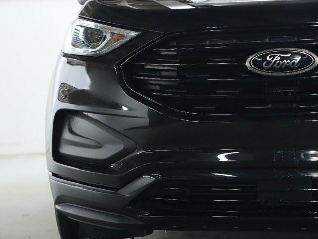 2024 Ford Edge in Bedford, OH 44146 - 18104007 6