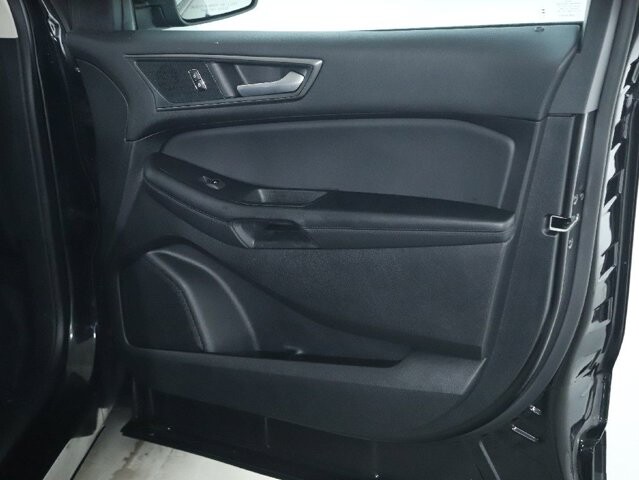 2024 Ford Edge in Bedford, OH 44146 - 18104007 31