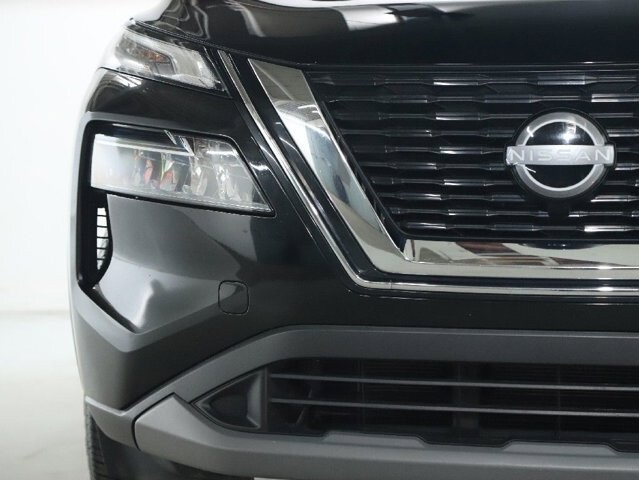 2023 Nissan Rogue in Bedford, OH 44146 - 18104008 6