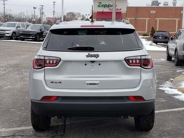 2026 Jeep Compass in Bedford, OH 44146 - 18104010 4