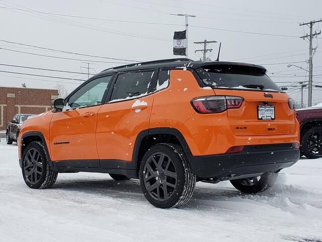 2026 Jeep Compass in Bedford, OH 44146 - 18104015 3