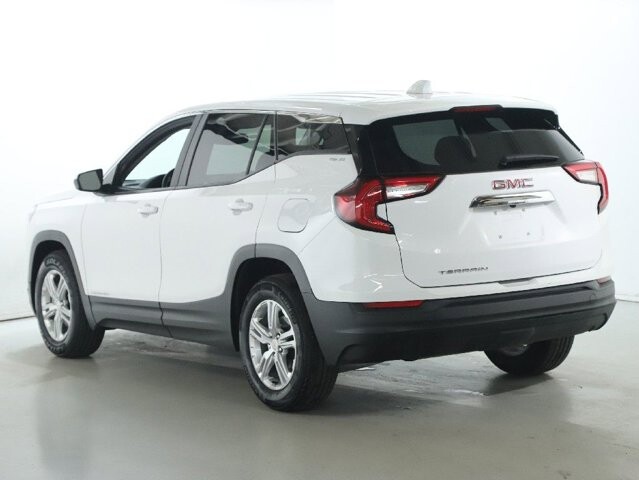 2024 GMC Terrain in Bedford, OH 44146 - 18104016 39